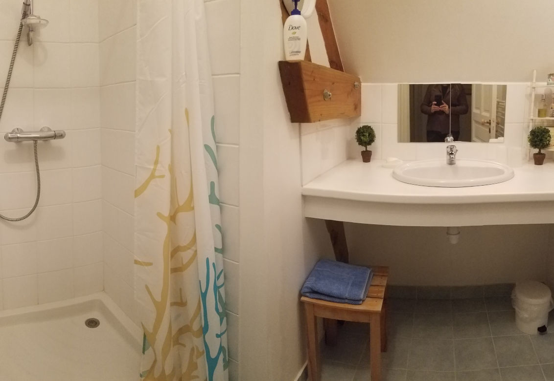 salle de douche merisier